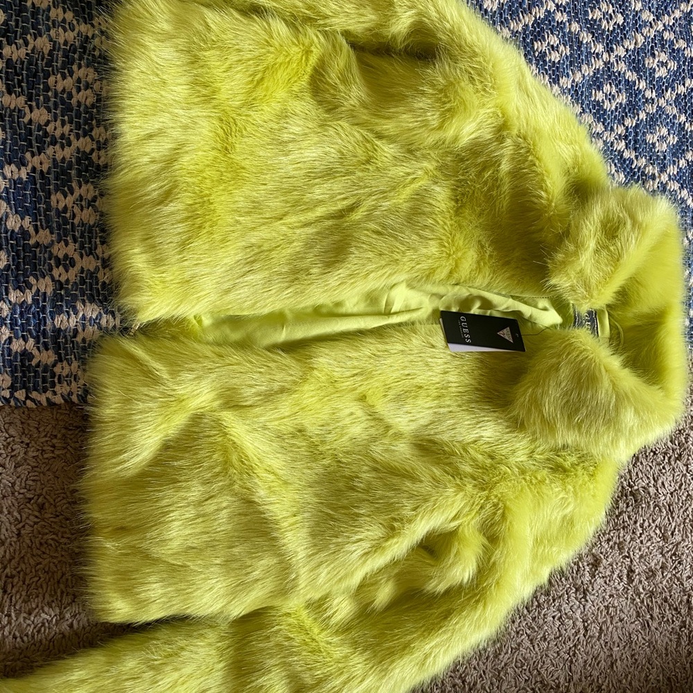 Guess Los Angeles AGATA FAUX-FUR JACKET